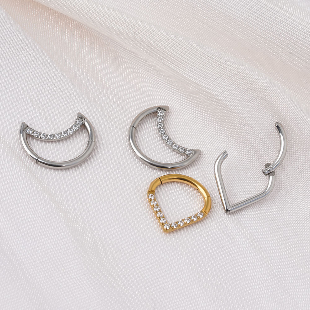 F136 Titanium Hinged Tear Drop - Septum Clicker Ring review and price