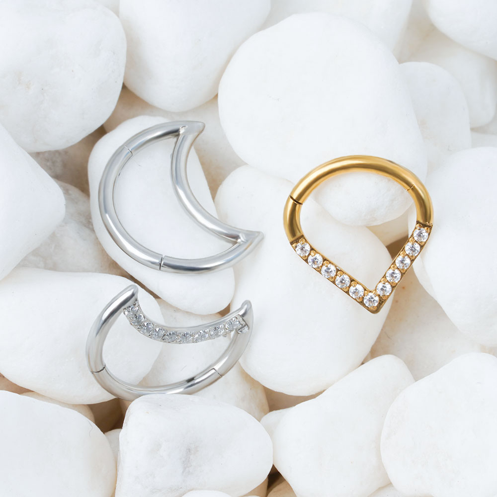 F136 Titanium Hinged Tear Drop - Septum Clicker Ring review and price